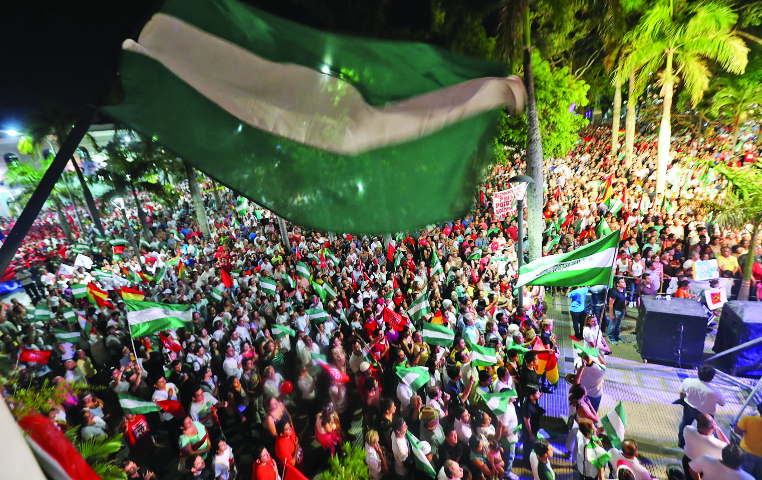 RESISTENCIA EN LAS CALLES Y DERECHOS EN DEMOCRACIA Imagen 1