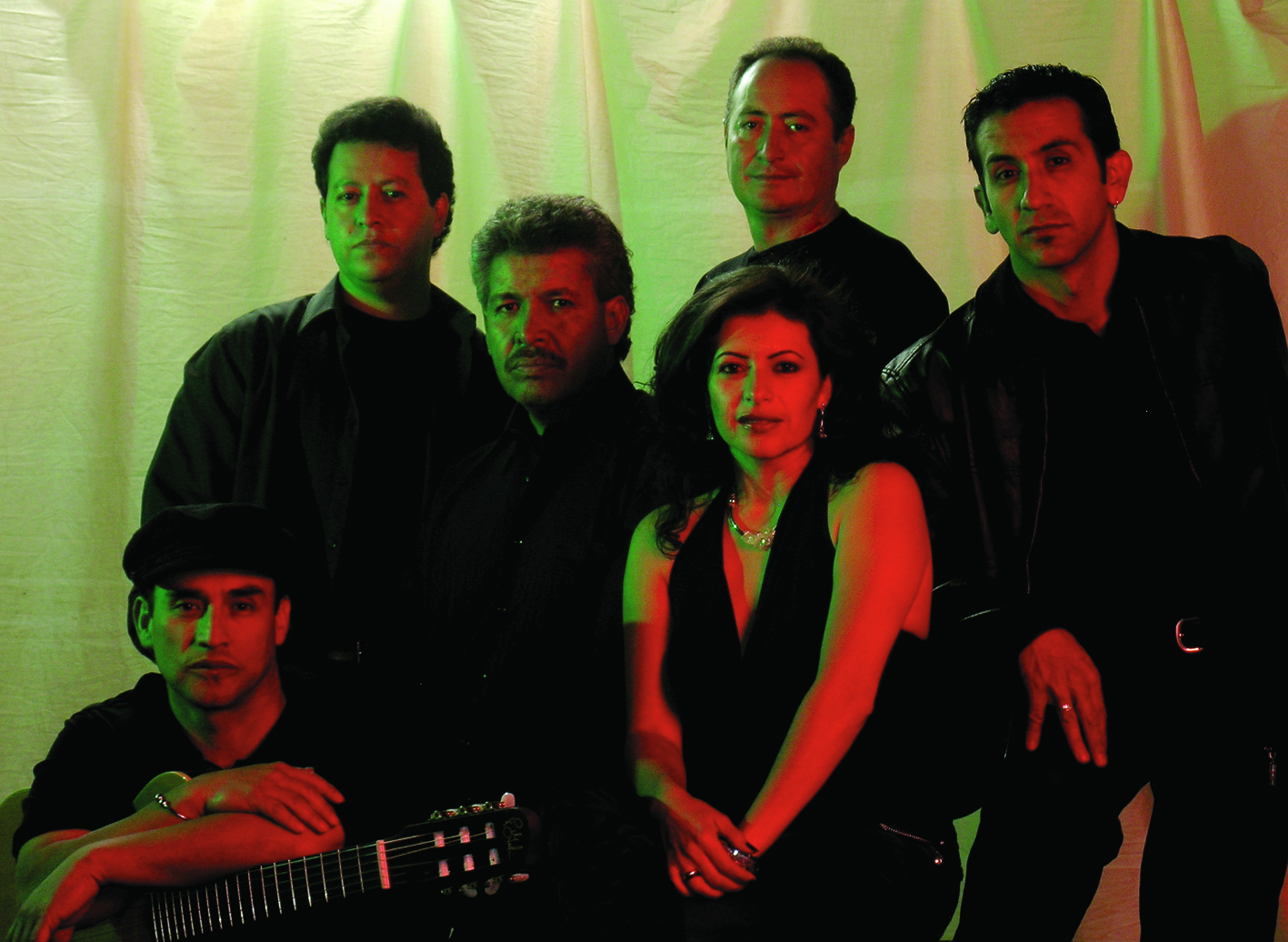 La nostalgia imborrable, el romanticismo de SOLOCANTO Imagen 2