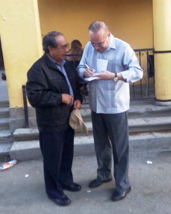 TRES MILAGROS EUCARISTICOS EVIDENCIAN EFUSION DE SANGRE Imagen 2